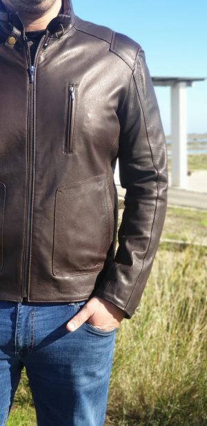 CHAQUETA MARRON DE PIEL.