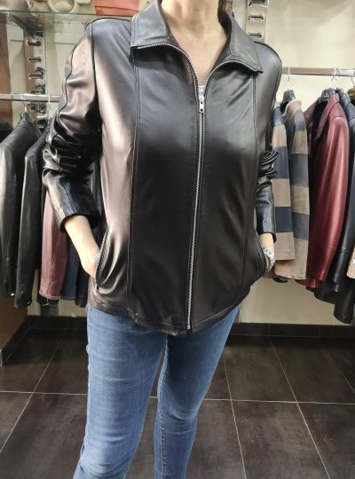 CHAQUETA NEGRA DE CUELLO MAO ITALIANO TALLA 40