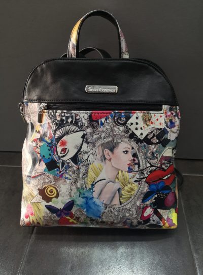 MOCHILA DE PIEL NEGRA COMBINADA CON PIEL SERIGRAFIADA