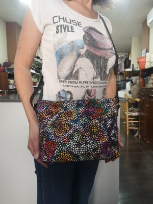 BOLSO DE PIEL BANDOLERA COLOR MARRON COMBINADO