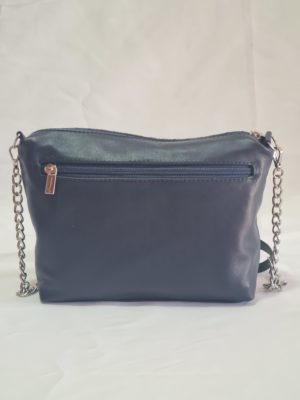 BOLSO DE PIEL CON CADENA